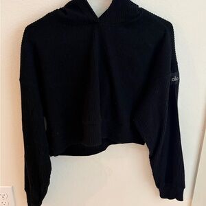 ALO Yoga Muse Cropped Ribbed Hoodie in Black, Size small
